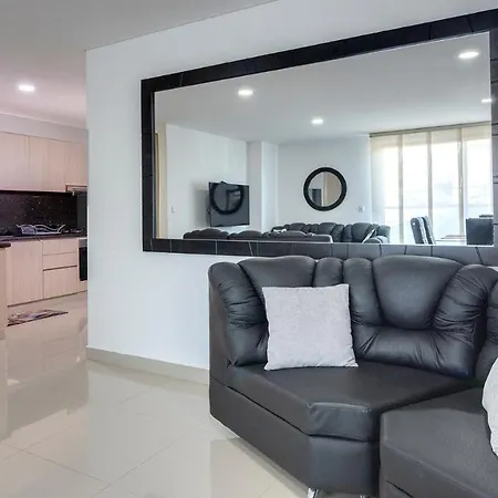 Apartamento Modern 3 Bd 2 Bth + Rooftop Pool